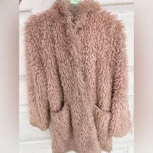 Dylan Los Angeles — Blush Pink Faux Fur Coat